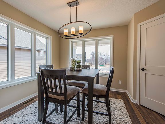 3rd image of 11804 Erskin Cir NE
