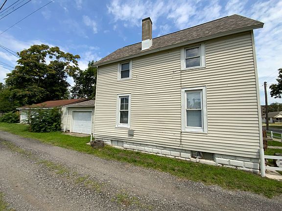 2nd image of 1615 S 6th St