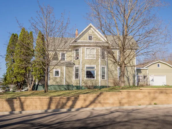 625 W Prospect St, Durand, WI 54736