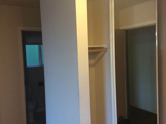 5th image of 646 Corbett Ave #00000