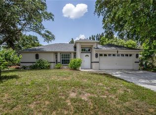 725 Arundel Cir, Fort Myers, FL 33913
