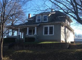 804 W Main St, Savannah, MO 64485