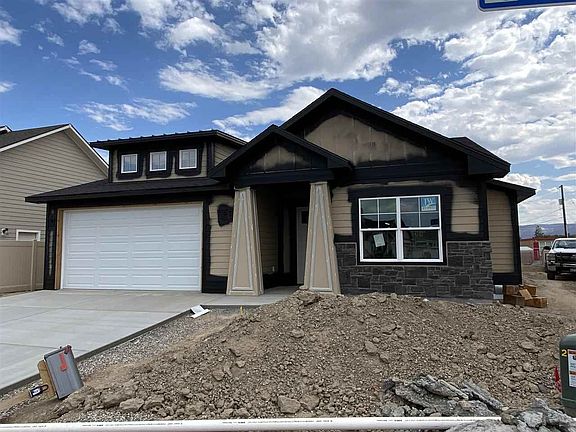 3rd image of 2363 Golden Apple Dr