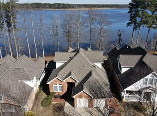 128 Ridge Rd, Chocowinity, NC 27817