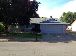 213 Charles Ct, Newberg, OR 97132