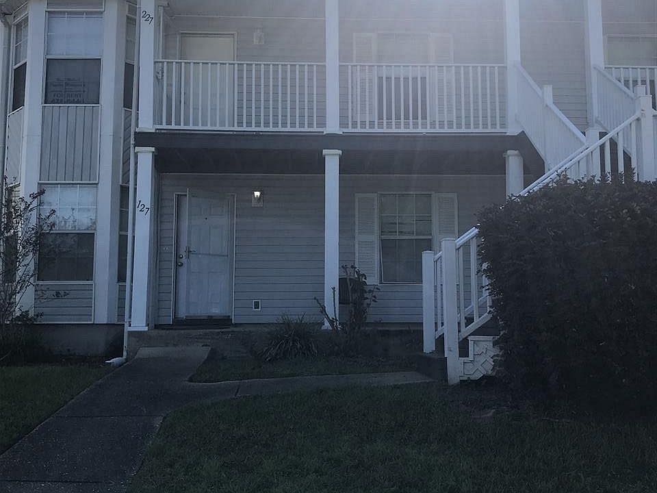 1st image of 1500 Johnson Ave #227