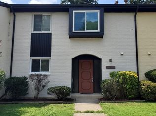 18952 Montgomery Village Ave, Montgomery Village, MD 20886