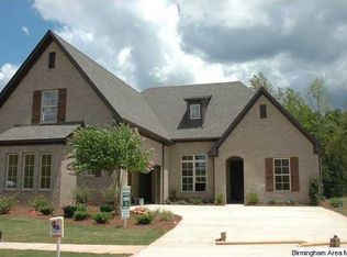 311 Strathaven Ln, Pelham, AL 35124