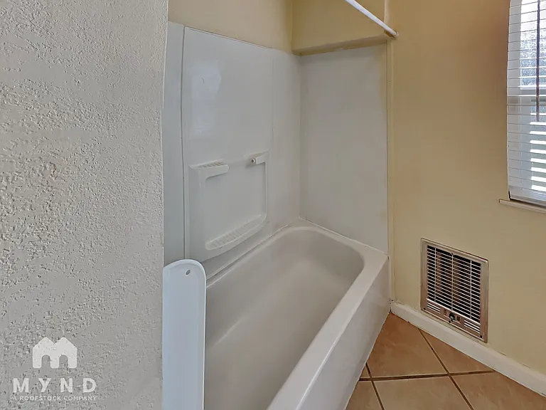 1317 Rushden Dr — Photo 14