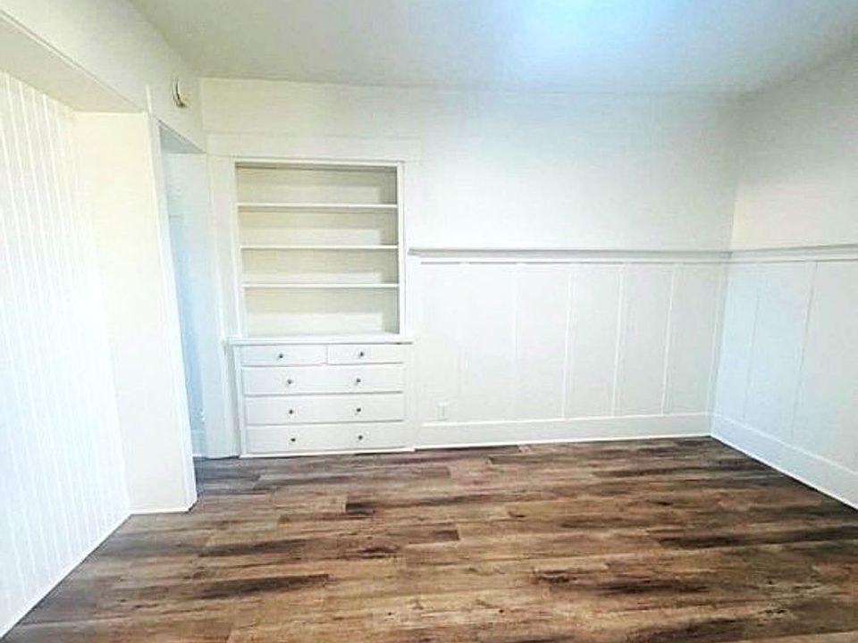 2nd image of 956 Magnolia Ave #446