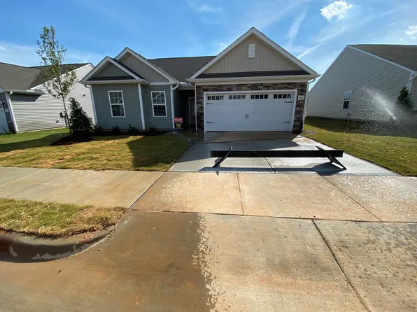 460 Legacy Dr, Youngsville, NC 27596