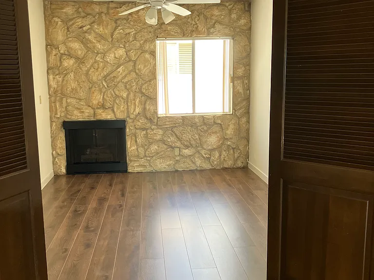 3329 Keystone Ave #7 — Photo 8
