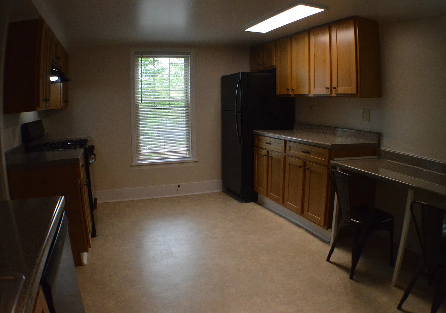 527 E Buffalo Street — Photo 4