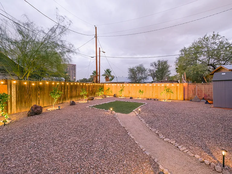 3805 N 9th St — Photo 46