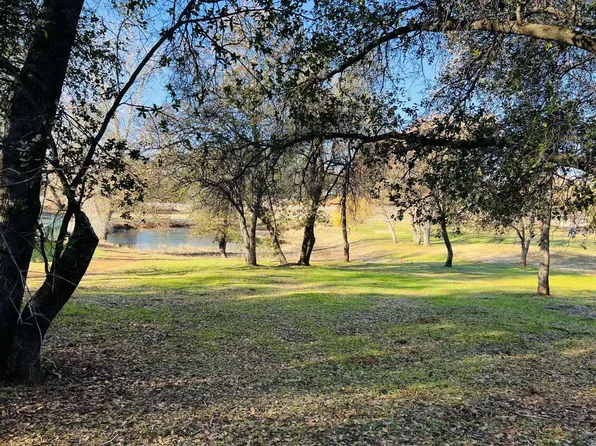 13498 Tierra Heights Rd, Redding, CA 96003
