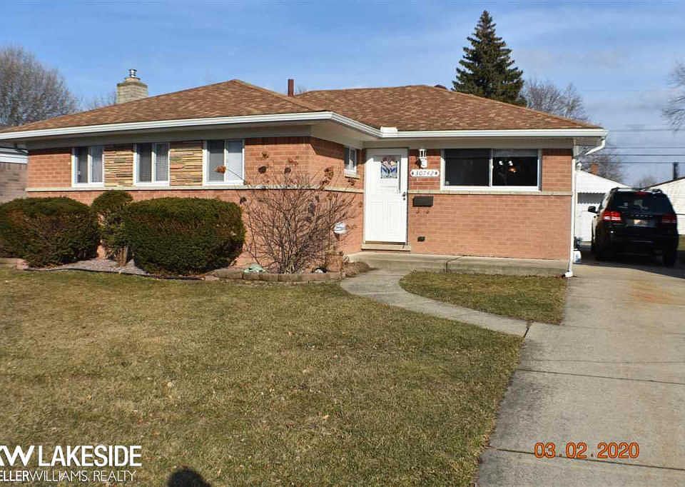 1st image of 30742 Blossom St