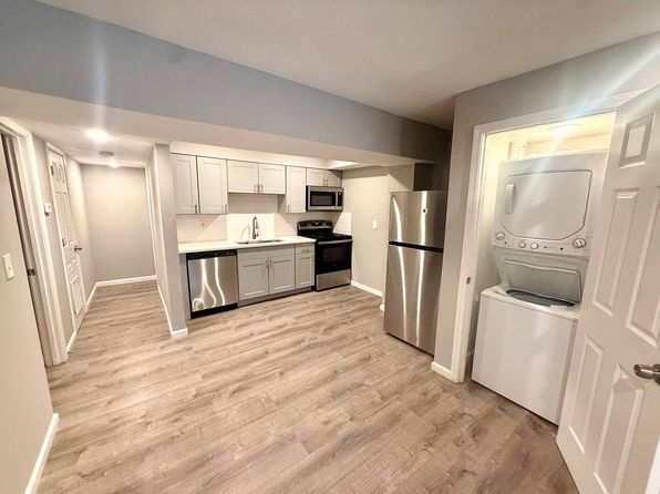 3104-3110 State St #17