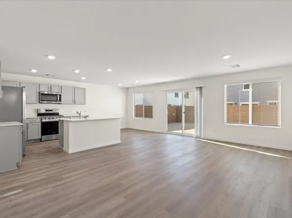 1307 Travis St, North Las Vegas, NV 89030