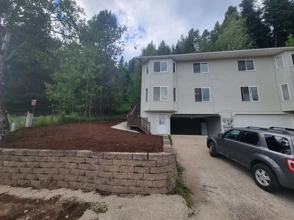 301-303 N McAvoy Rd, Newport, WA 99156