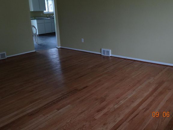5th image of 13452 Yvonne Dr