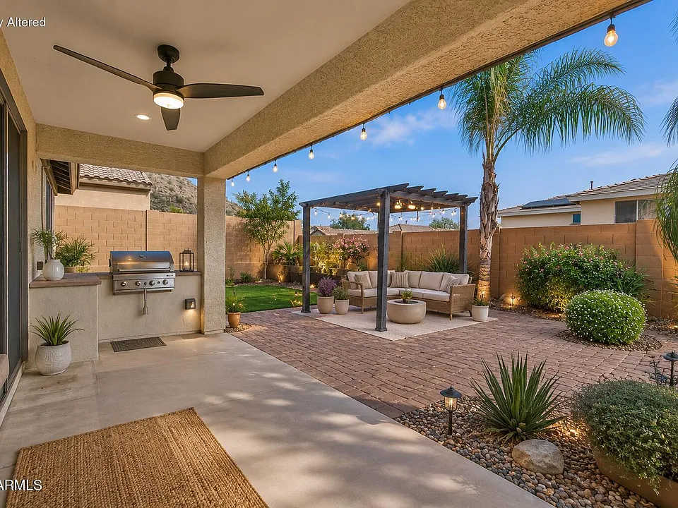 7135 W Desert Mirage Dr
