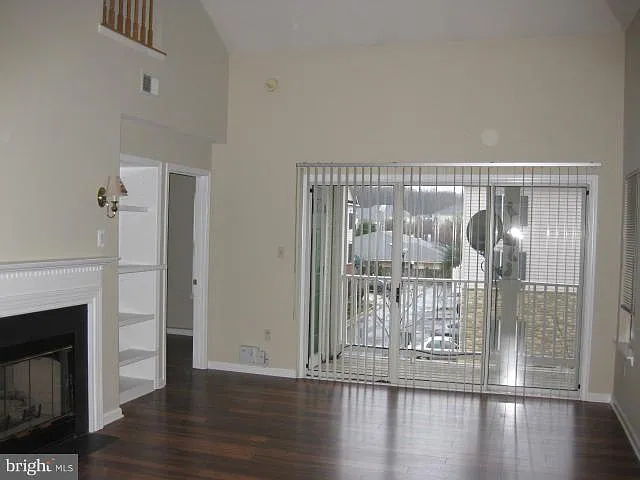 18003 Cloppers Mill Ter #15-A — Photo 5