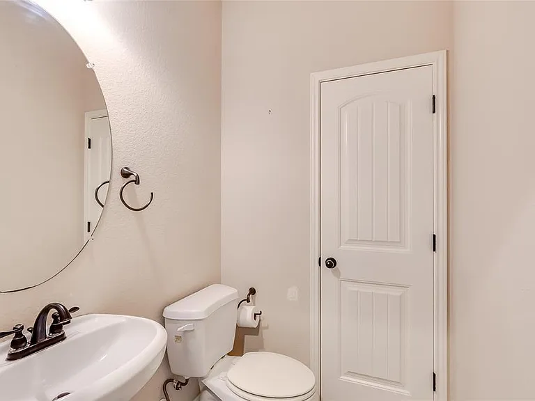 11300 Cherisse Dr — Photo 10
