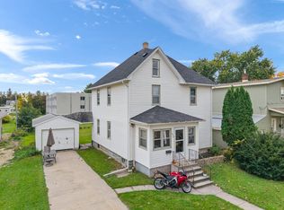 400 E Grove St, Caledonia, MN 55921