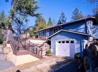 445 S 5th St, Jacksonville, OR 97530