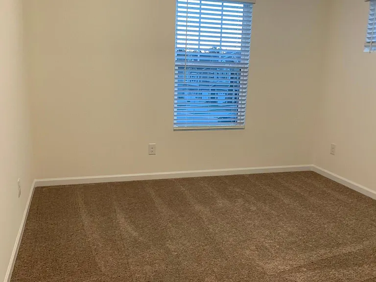 8101 Ramsburg Dr — Photo 34