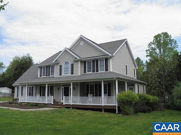 2nd image of 3 Fleetwood Dr