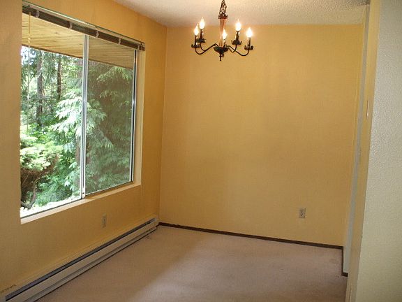 5th image of 4142 Kimberly Way APT C