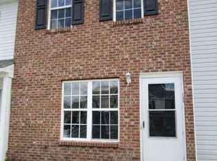 102 Pinegrove Ct, Jacksonville, NC 28546