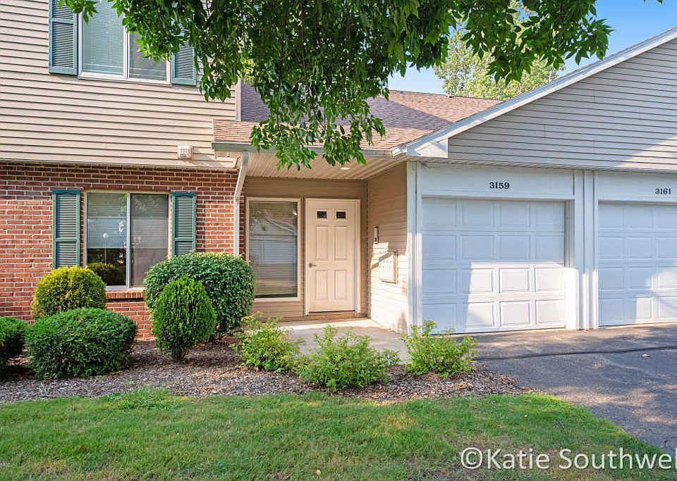 1st image of 3159 Windcrest Dr NE