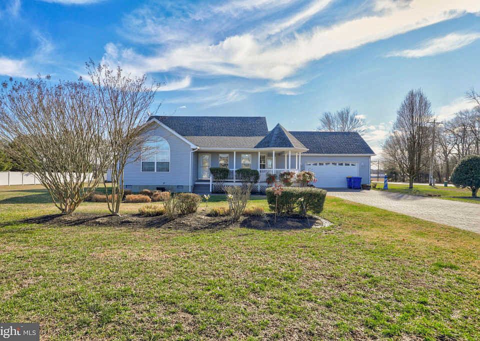 1st image of 32442 Herring Wood Dr