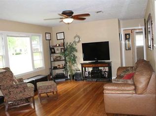 707 N 21st St, Nederland, TX 77627