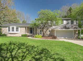 5416 Nakoma Dr, Midland, MI