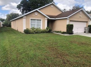 592 Rouzer St, Apopka, FL 32712