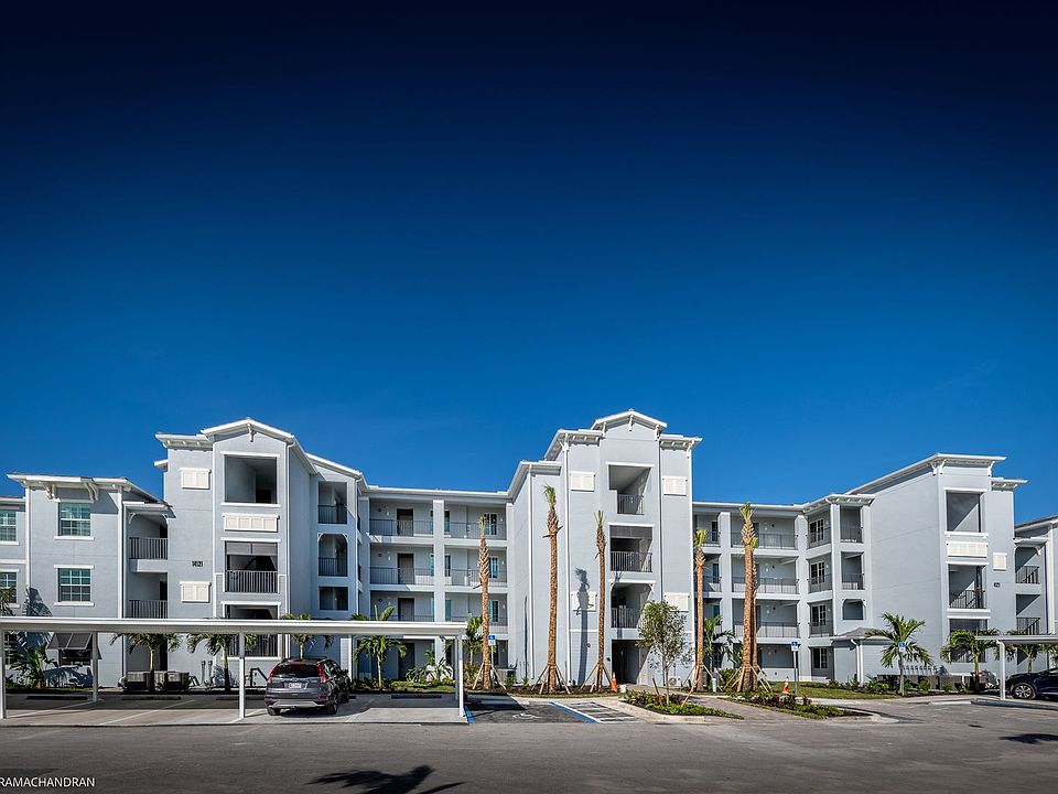 1st image of 14121 Heritage Landing Blvd #728