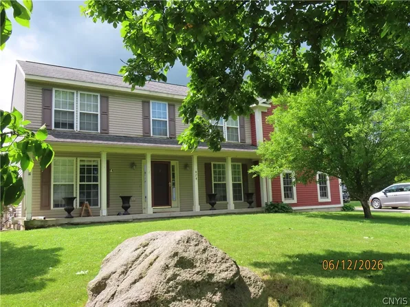 829 Tuscarora Rd, Chittenango, NY 13037