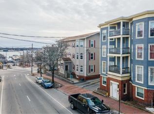 28 High St APT 7, Portland, ME 04101