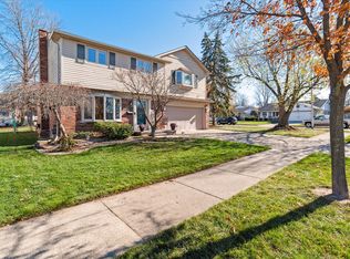 19102 Coachwood Ct, Riverview, MI 48193