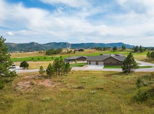 2111 Bison Pass, Hot Springs, SD 57747