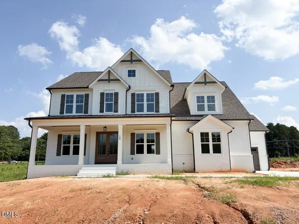 160 Broadleaf Ln, Youngsville, NC 27596