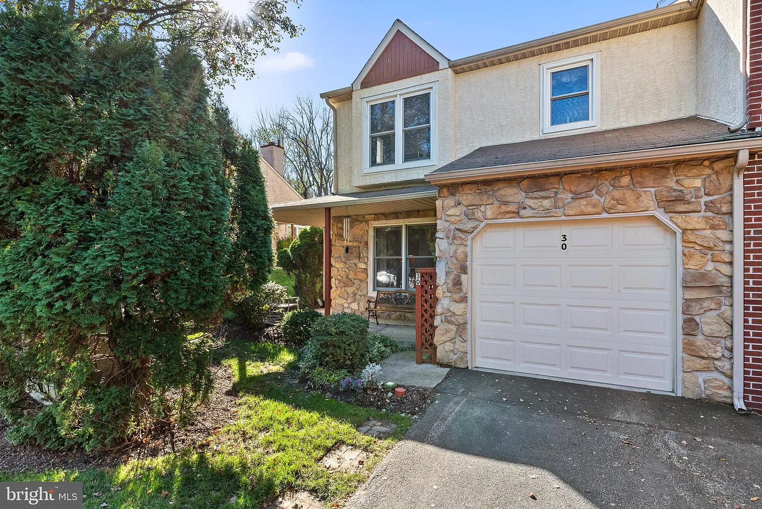 30 White Pine Ct photo 1