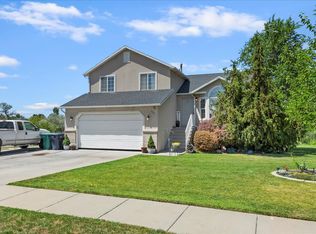 112 E 1475 N, Harrisville, UT 84404