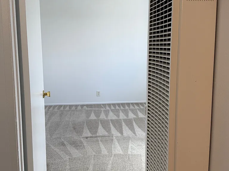 Parkwest Apartments — Photo 13