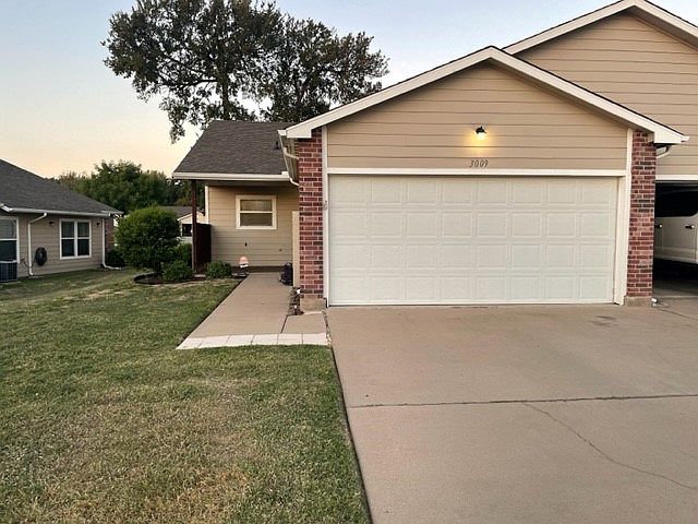 2nd image of 5415 Garden Cir