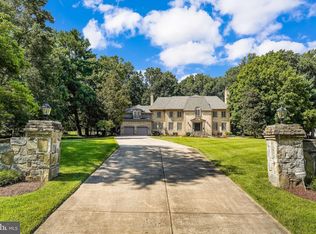 10605 Bit And Spur Ln, Potomac, MD 20854