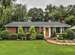 2720 Montvale Rd SW, Roanoke, VA 24015